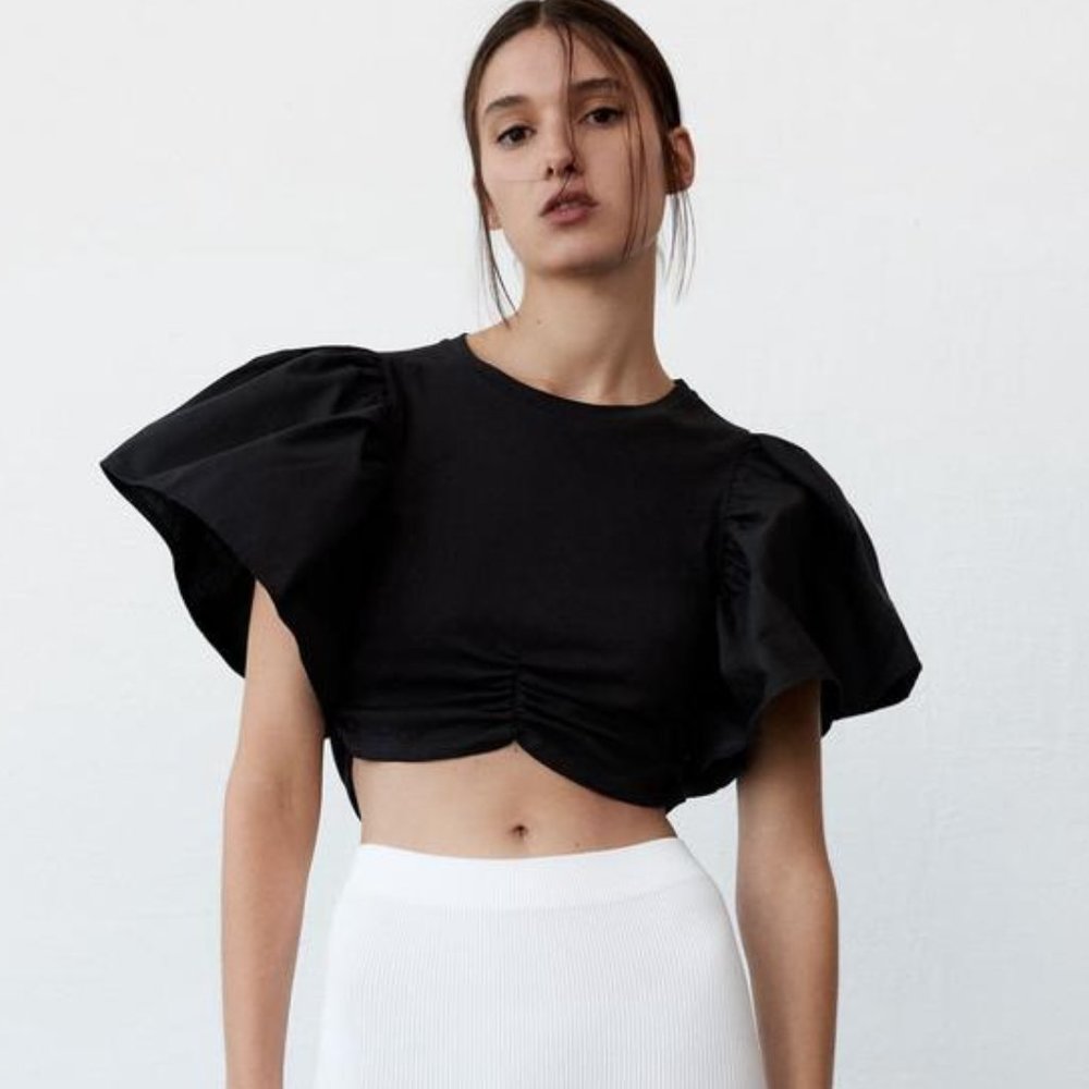 NWT ZARA RUFFLED CROP TOP BLACK BLOGGERS FAV SPECIAL EDITION SZ-M